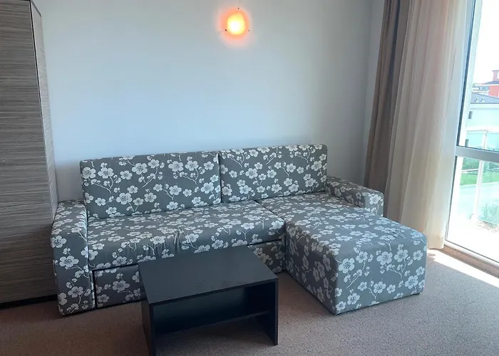 в сарафово Apartament *