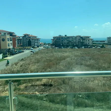 в сарафово *